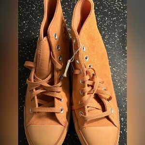 CHUCK TAYLOR ALL STAR HIGH HAIL CLAY SUEDE